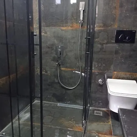 Sleeps 7, Luxury With Shared Pool - Awz 241 Apartman